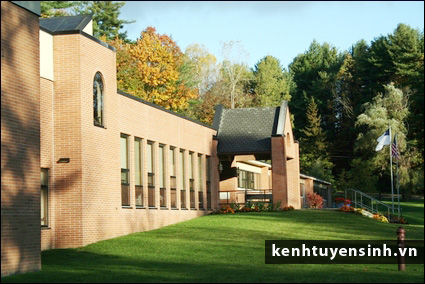 Trung học Houghton Academy, Mỹ